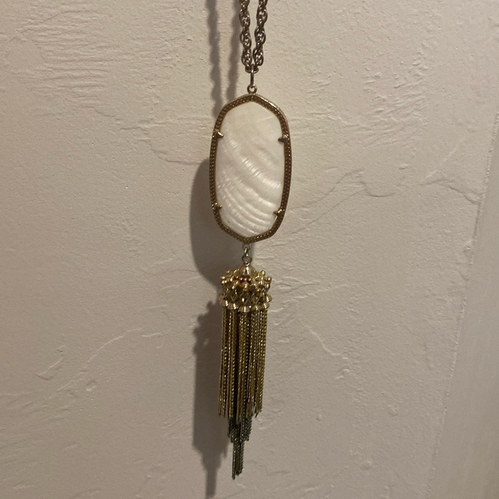 Perfect condition white Kendra Scott necklace